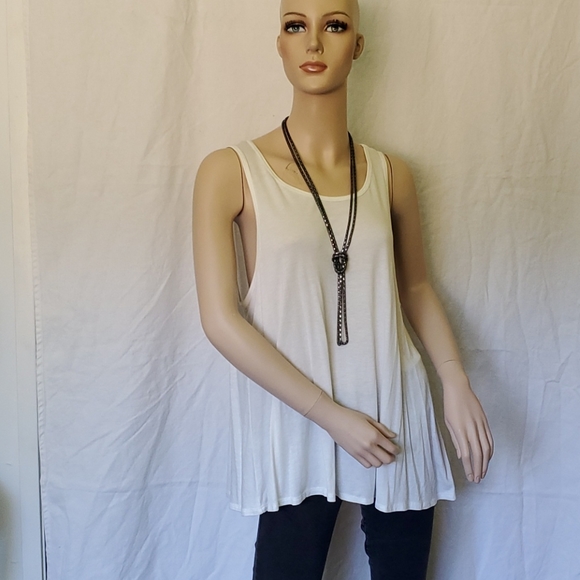 Open Back White Tank Top - Picture 1 of 8